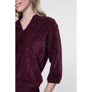  000480 burgundy
